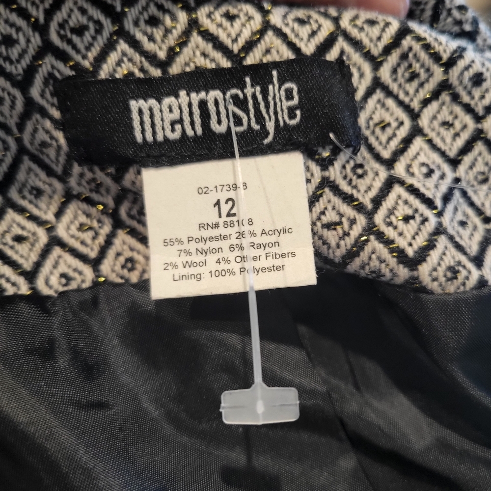 WOMEN'S GREY AND BLACK METRO STYLE SKIRT SUIT SET SIZE 12 - Picture 15 of 16